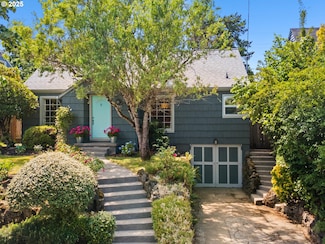 4561 NE 35th Ave, Portland, OR 97211