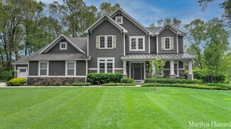 5688 Summerset Woods Dr SE, Alto, MI 49302