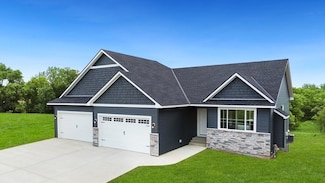 7761 Gunner Dr, Clear Lake, MN 55319