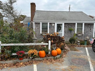 205 Lower County Rd Unit 1, Dennis Port, MA 02639