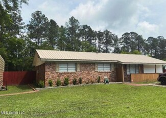 3905 Fairhaven Dr, Moss Point, MS 39562