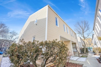 4649 N Kenmore Ave Unit A, Chicago, IL 60640
