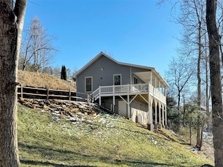 78 Rio Bravo Dr, Sylva, NC 28779