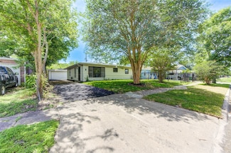 4914 Pershing St, Houston, TX 77033