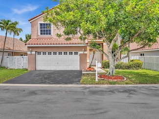 305 Somerset Way, Weston, FL 33326