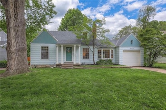 8024 Pennsylvania Ave, Kansas City, MO 64114