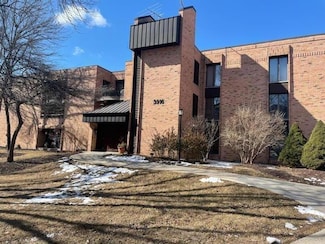 3916 N Oakland Ave Unit 224, Milwaukee, WI 53211
