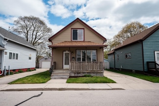 1803 S 13th St, Sheboygan, WI 53081