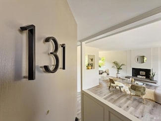 131 Pixley Ave, Corte Madera, CA 94925