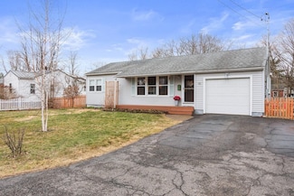 10 Seneca Ave, Essex Junction, VT 05452