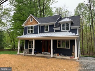 7014 Wolf Run Shoals Rd, Fairfax Station, VA 22039