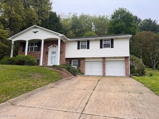 208 Ridgewood Blvd, Minerva, OH 44657