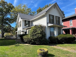 506 N Wooster Ave, Dover, OH 44622