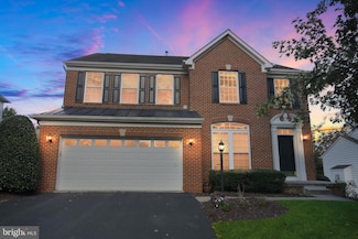 6837 Rathbone Place, Gainesville, VA 20155