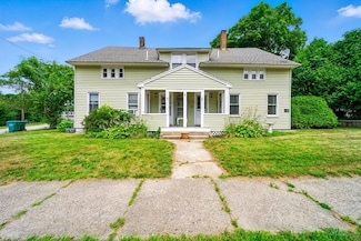 91-93 School Park, Northbridge, MA 01588