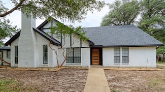 1513 Raintree Ct, Grand Prairie, TX 75050