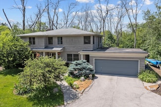 340 W Indian Creek Ct, Milwaukee, WI 53217
