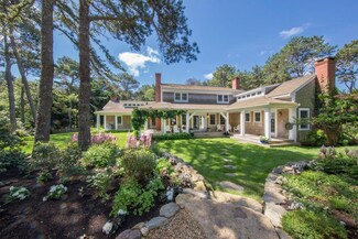 34 Old Farm Rd, Chilmark, MA 02535