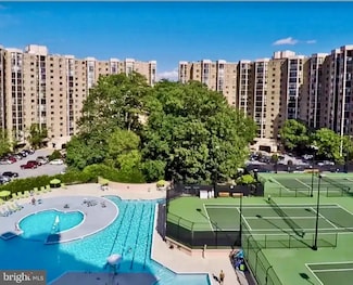 5904 Mount Eagle Dr Unit 716, Alexandria, VA 22303