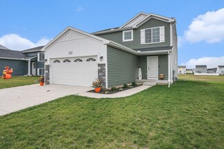 1708 Harper Grove Ln, Vicksburg, MI 49097