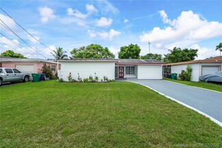 6636 Coconut Dr, Miramar, FL 33023