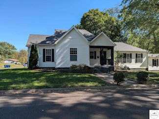 1001 S Marvin Ave, Sedalia, MO 65301