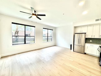2300 Richmond St Ave Unit 211, Houston, TX 77098
