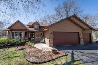 12405 52nd Ave N, Plymouth, MN 55442