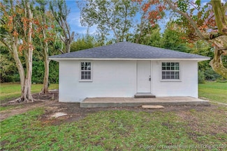 101 Marion Rd, Lumberton, NC 28358