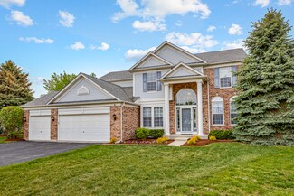 6 Tregonwell Ct, Algonquin, IL 60102