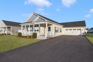 13 Fescue Ln Unit 13, South Kingstown, RI 02879