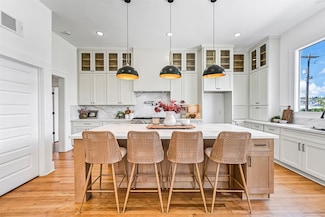 1803 27th St, Galveston, TX 77550