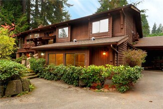 18446 40th Place NE, Lake Forest Park, WA 98155