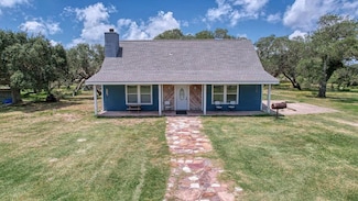 431 Shaver Rd, Aransas Pass, TX 78336