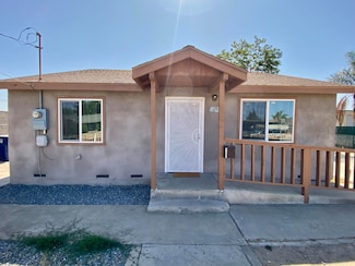 1266 N H St, Tulare, CA 93274