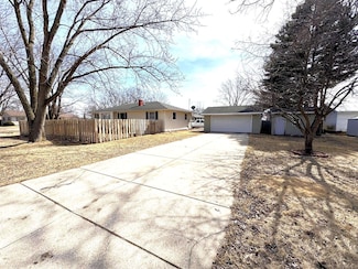 301 E 8th Ave, Brodhead, WI 53520