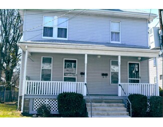 19 Lake St, Wakefield, MA 01880