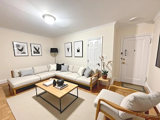 35-05 72nd St Unit 1A, Jackson Heights, NY 11372
