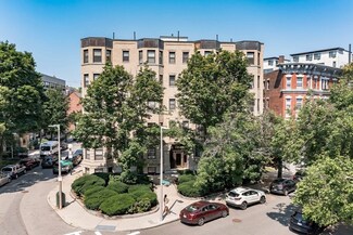 41 Edgerly Rd Unit 35, Boston, MA 02115