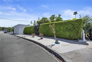 2949 S Harcourt Ave, Los Angeles, CA 90016