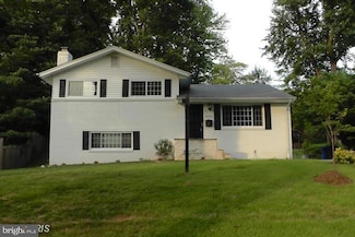 9713 Brixton Ln, Bethesda, MD 20817