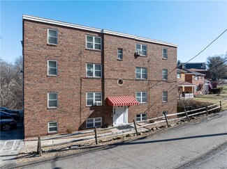 440 Center Ave, West View, PA 15229