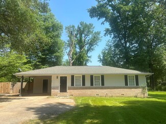 243 Pine Terrace, Center, TX 75935