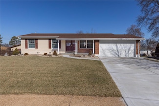 3331 Ringfield Dr, Saint Louis, MO 63125