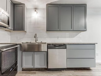 704 NW 137th St, Edmond, OK 73013