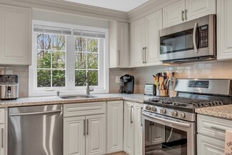21 C Oak St Unit C, Methuen, MA 01844