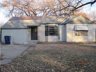 322 N 6th St, Towanda, KS 67144