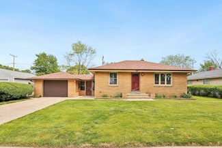 5756 N 79th St, Milwaukee, WI 53218