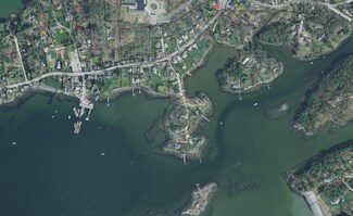 147 Pepperrell Rd, Kittery Point, ME 03905