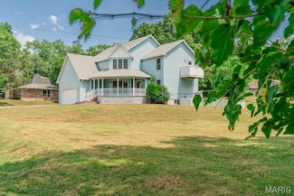 218 S King St, Lebanon, MO 65536